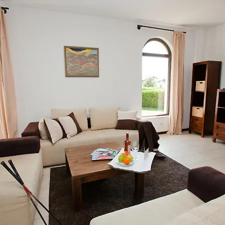 Bell Tower At Blacksearama Golf&villas 度假村 4*