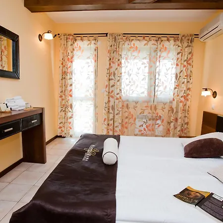 Bell Tower At Blacksearama Golf&villas 度假村 巴尔奇克