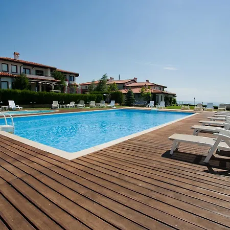 Bell Tower At Blacksearama Golf&villas 度假村 4*