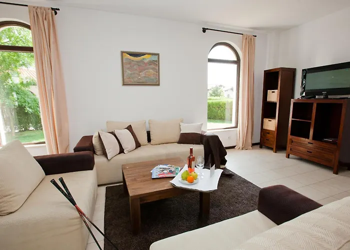 Bell Tower At Blacksearama Golf&villas Station touristique 4*